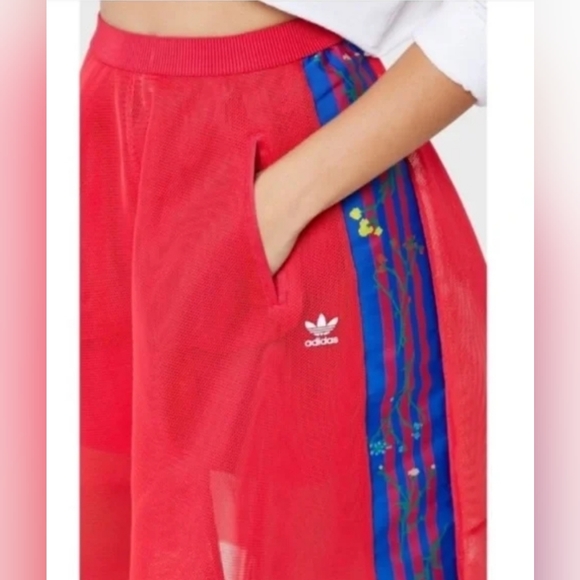 ADIDAS Pink Sheer Tulle Overlay Mesh 3 Blue Stripes Floral Embroidery Skirt EC S - Picture 8 of 16